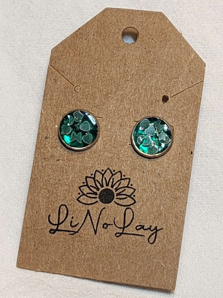 glow studs
