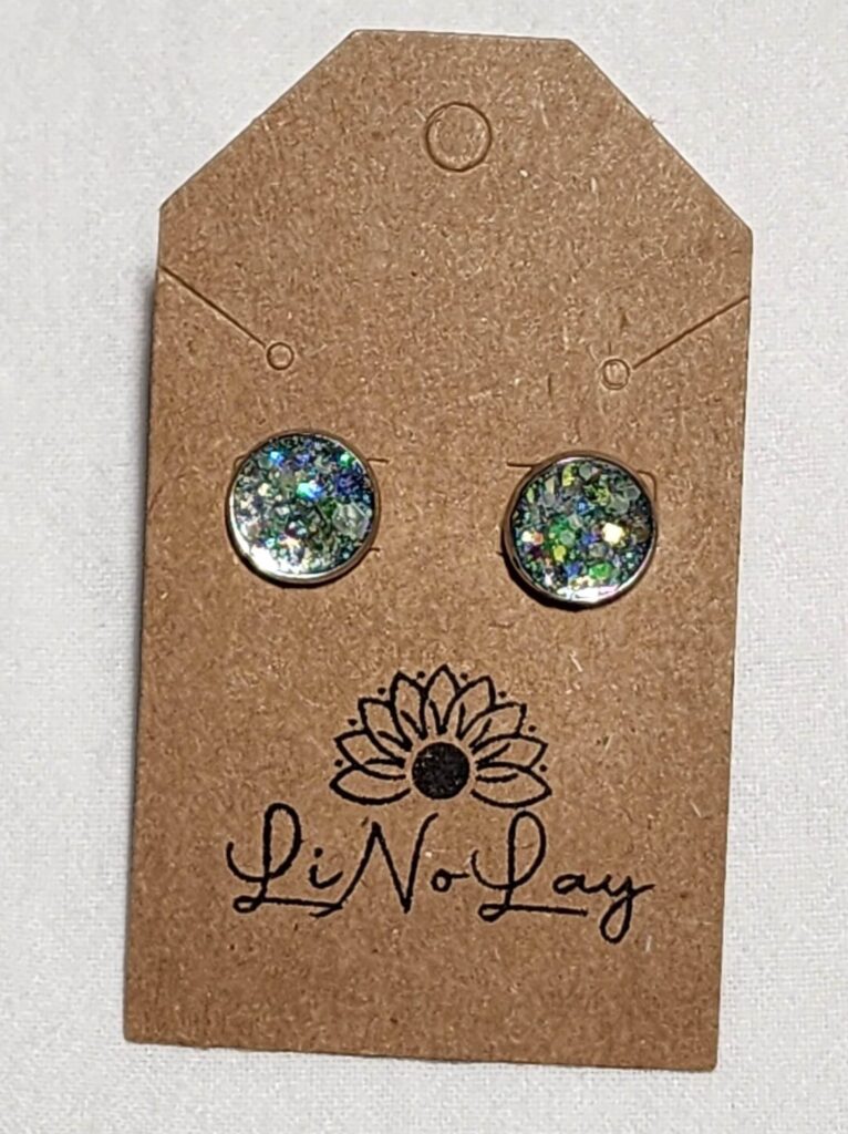 glow studs